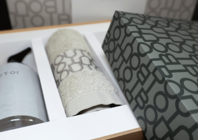 Luxe verpakking voor Boutoi door Spring Creative Packaging
